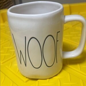Charming Cream Mug with 'WOOF' Design
Rae Dunn